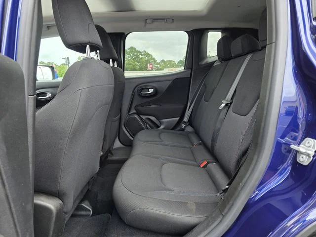 Certified Used 2021 Jetset Blue Clearcoat Jeep Latitude image 17
