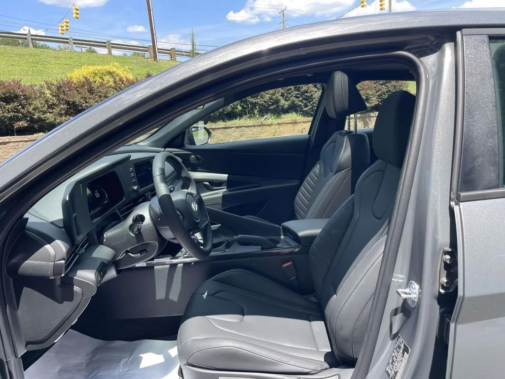 New 2026 Gray Hyundai SEL Sport image 15