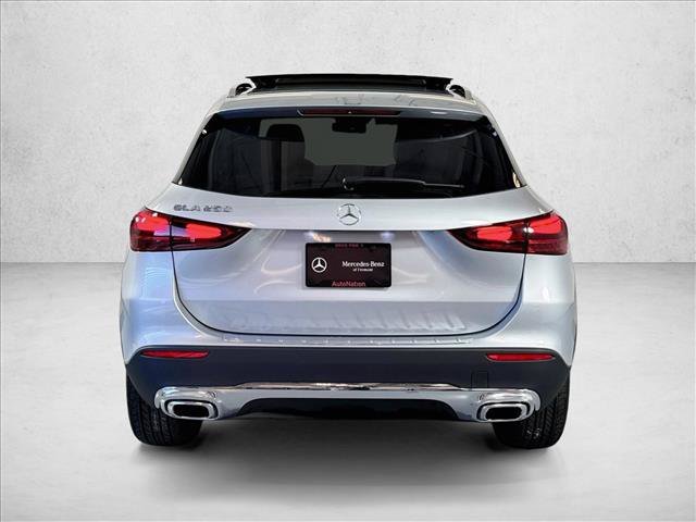 New 2026 Cirrus Silver Metallic Mercedes-Benz GLA 250 image 36