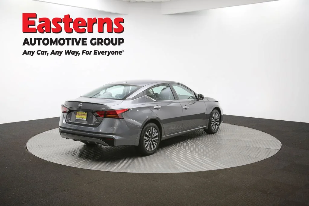 Used 2024 Gray Nissan 2.5 SV image 39