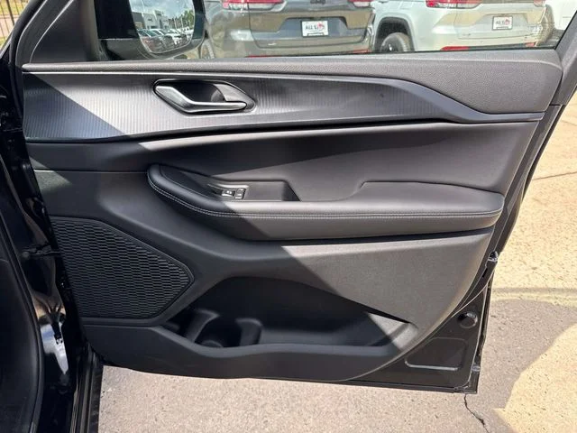 New 2025 Black Jeep Altitude X image 29