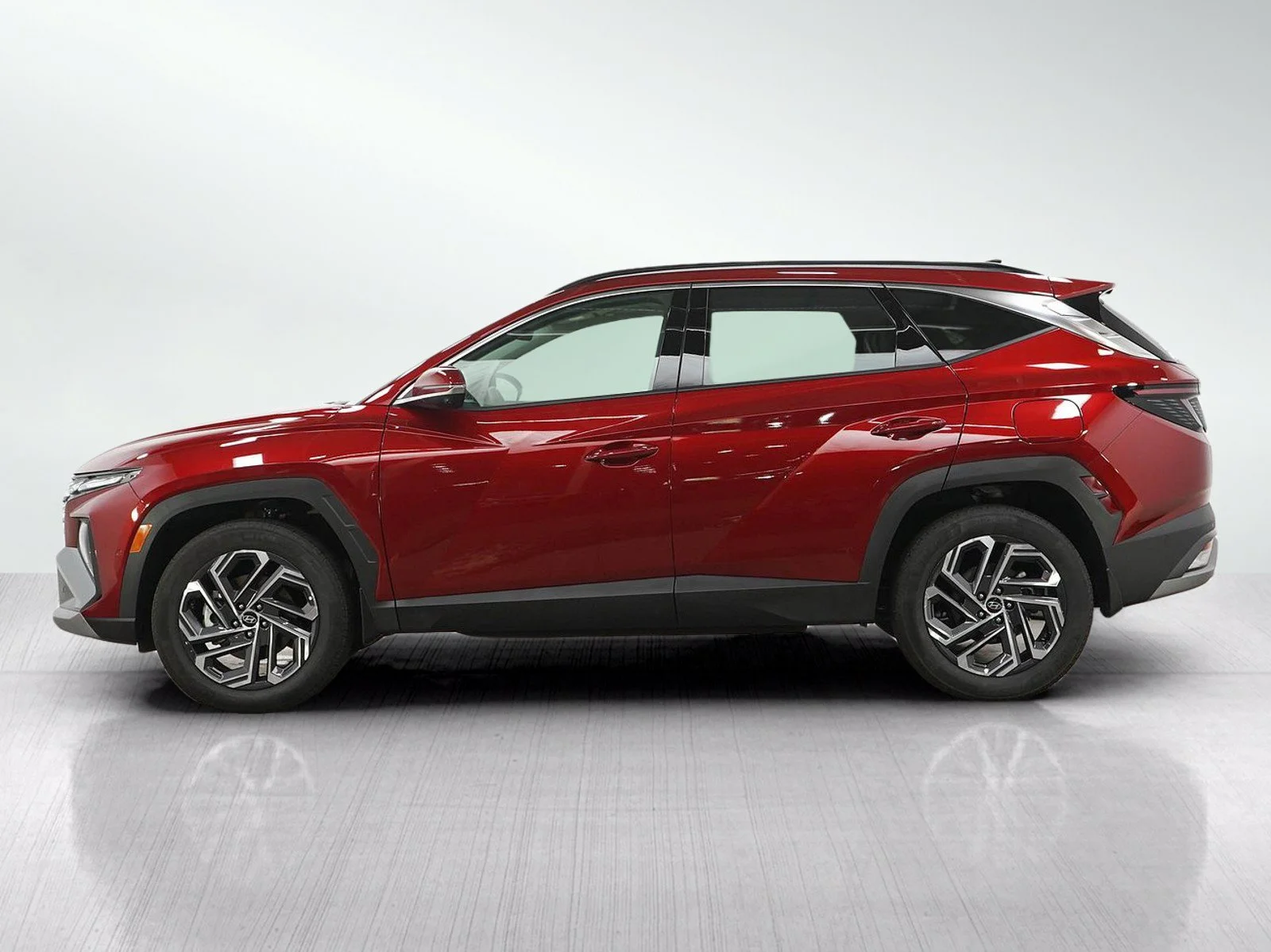 Used 2025 Hyundai Tucson Limited with VIN KM8JEDD11SU348753 for sale in Burnsville, Minnesota