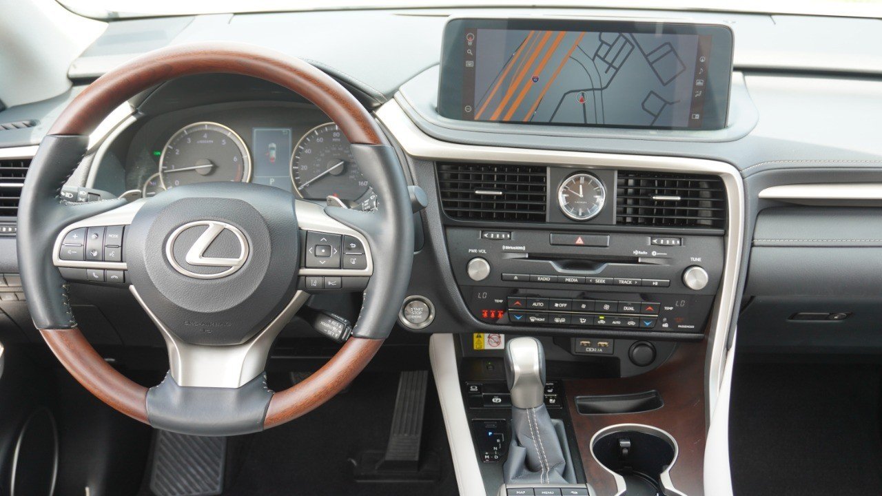 Used 2022 White Lexus RX 350 image 31