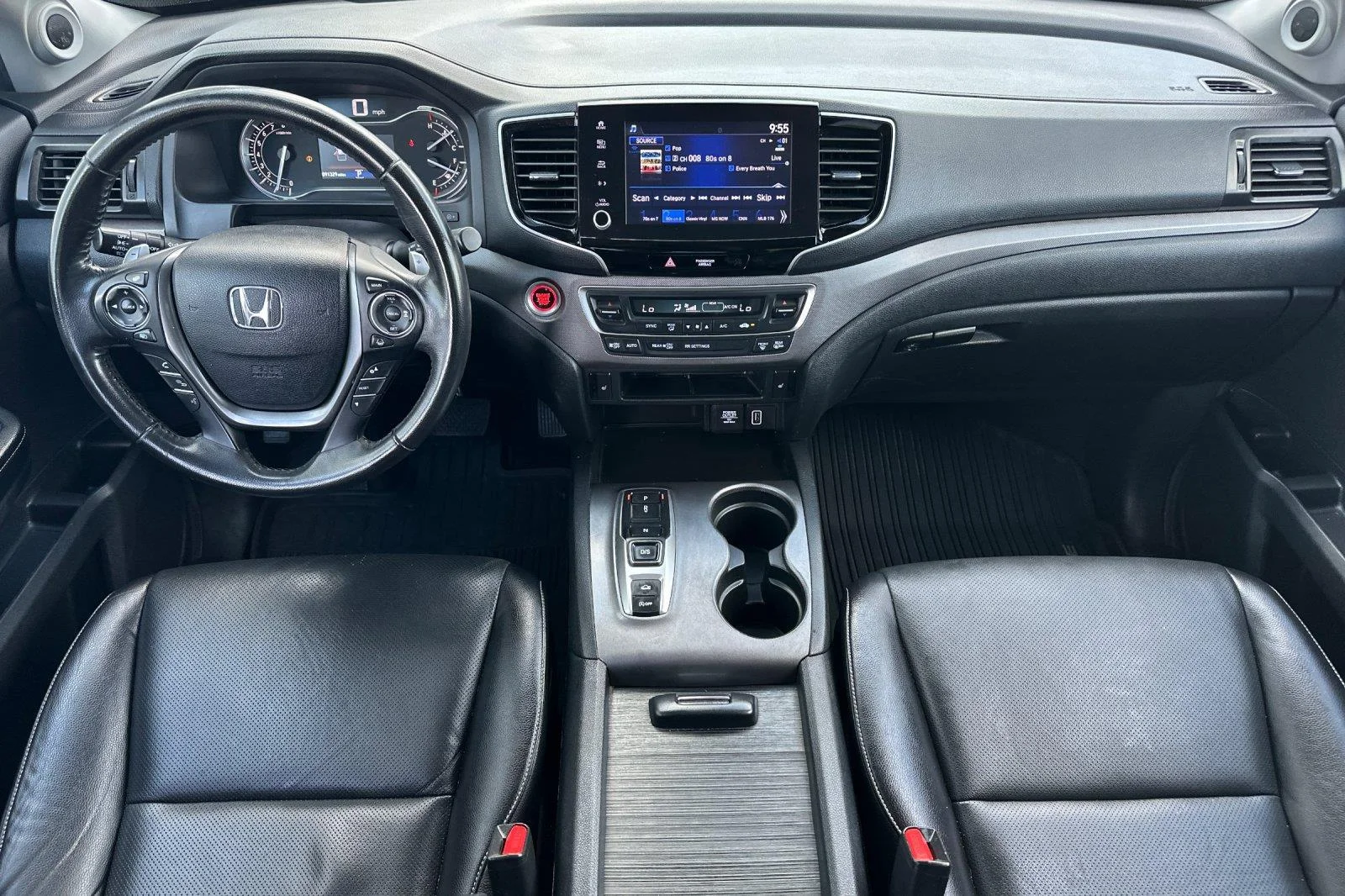 Used 2023 Lunar Silver Metallic Honda RTL image 13