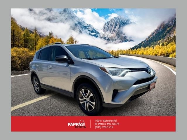 2016 Toyota RAV4 LE AWD's photo