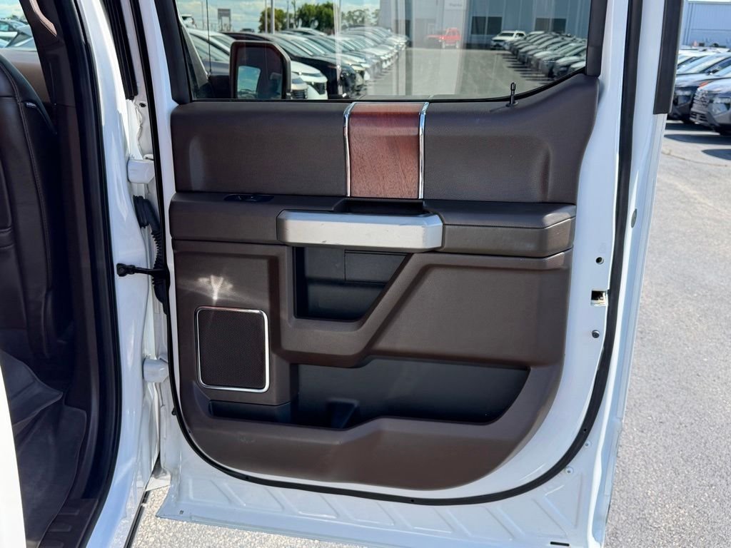Used 2019 White Ford King Ranch image 20