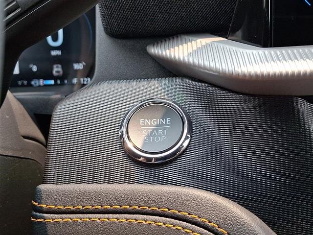 New 2026 Star White Metallic Tri-Coat Ford Tremor® image 35
