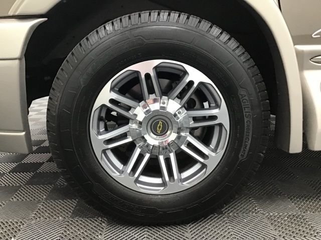 Used 2023 Bronze Chevrolet Explorer Limited SE image 15