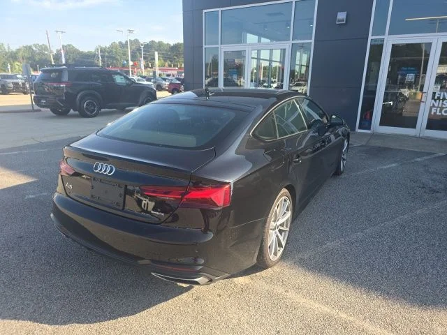 Used 2025  Audi  image 5