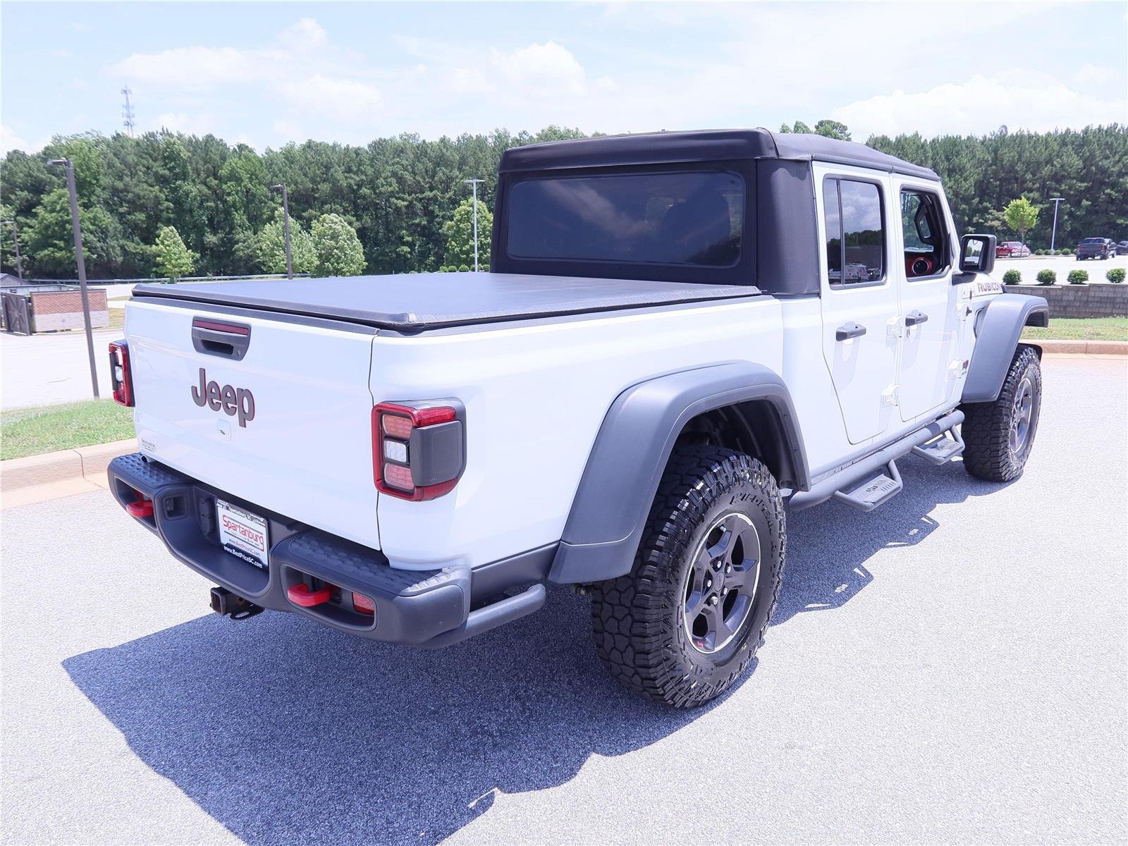 Used 2021 BRIGHT WHITE CLEARCOAT JEEP RUBICON image 6