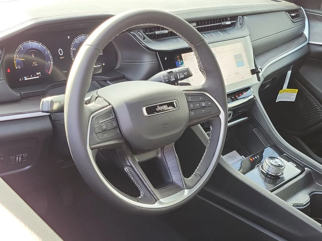 New 2026 Gray Jeep Altitude image 3