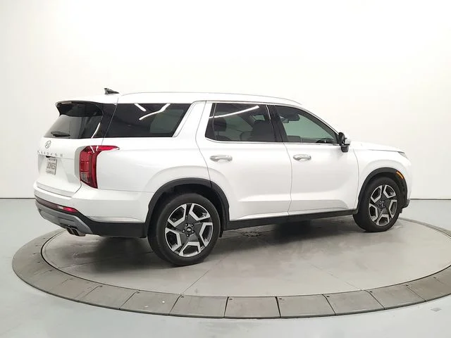 Used 2025 White Hyundai SEL Premium image 7