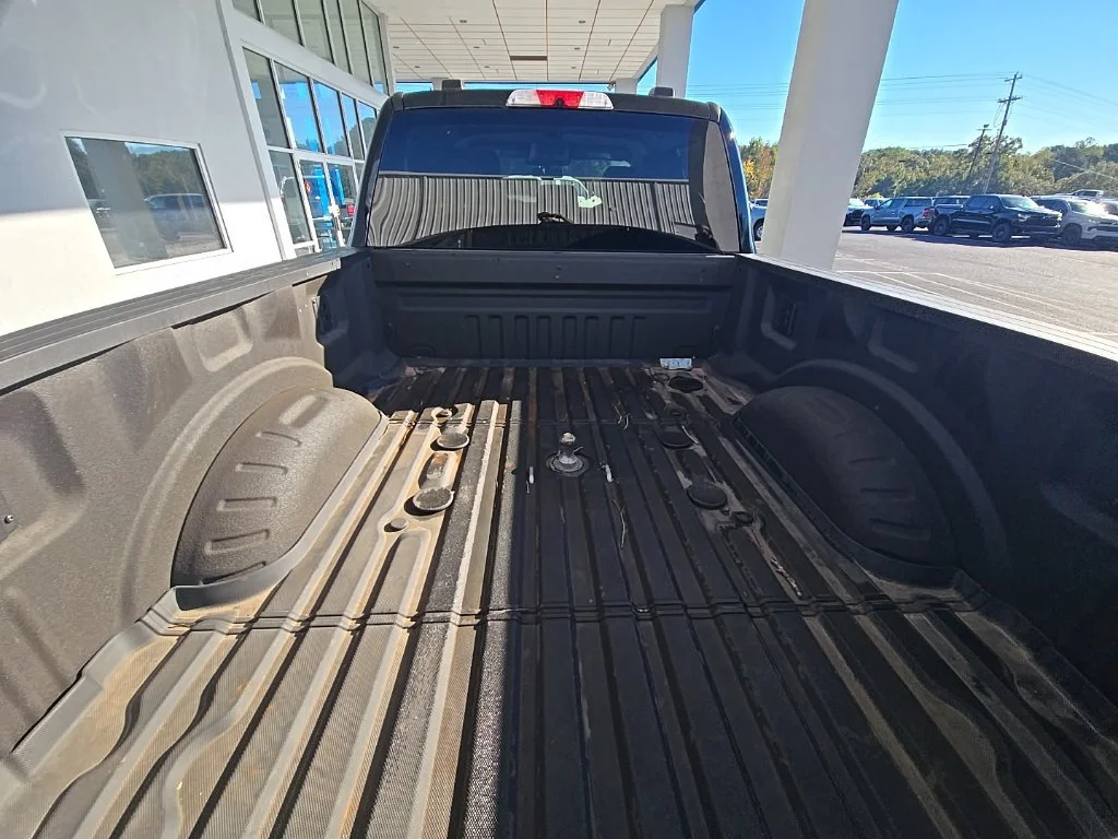 Used 2026 Agate Black Metallic Ford XL image 17
