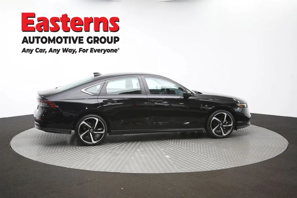 Used 2025 Black Honda LX image 43