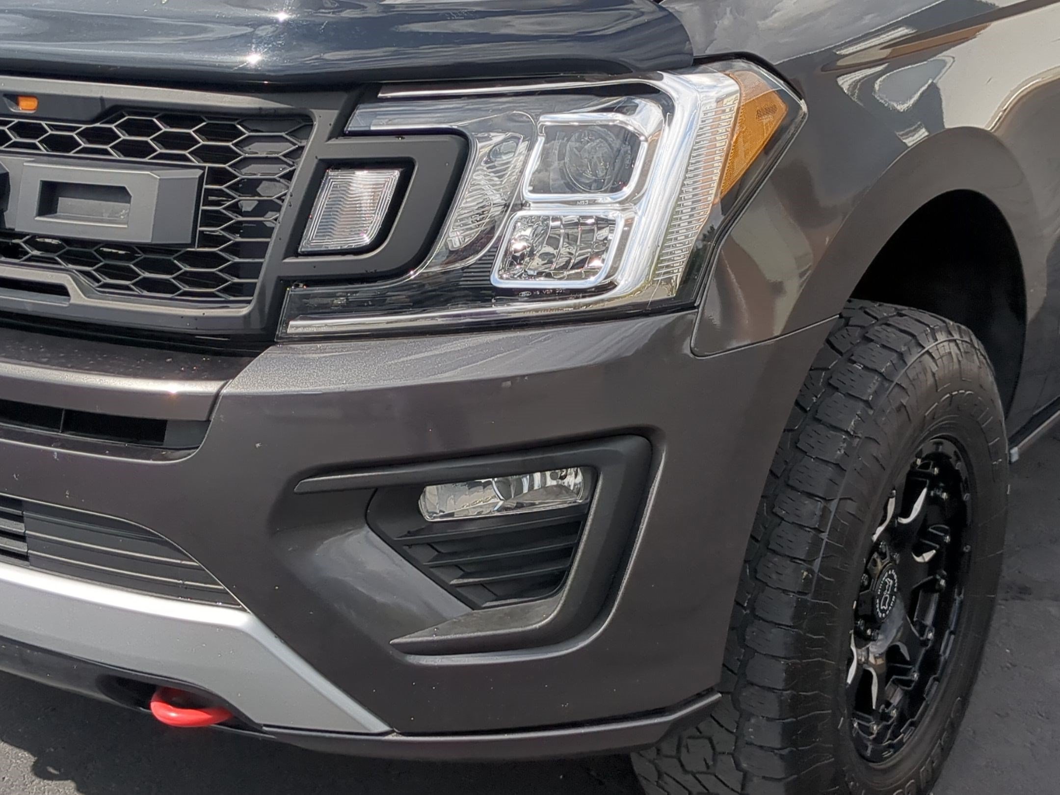 Used 2020 Magnetic Metallic Ford XLT image 10