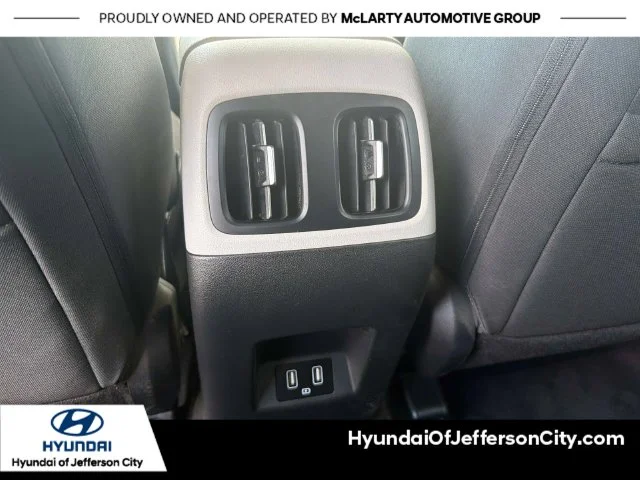 Used 2023 Black Hyundai SEL image 16