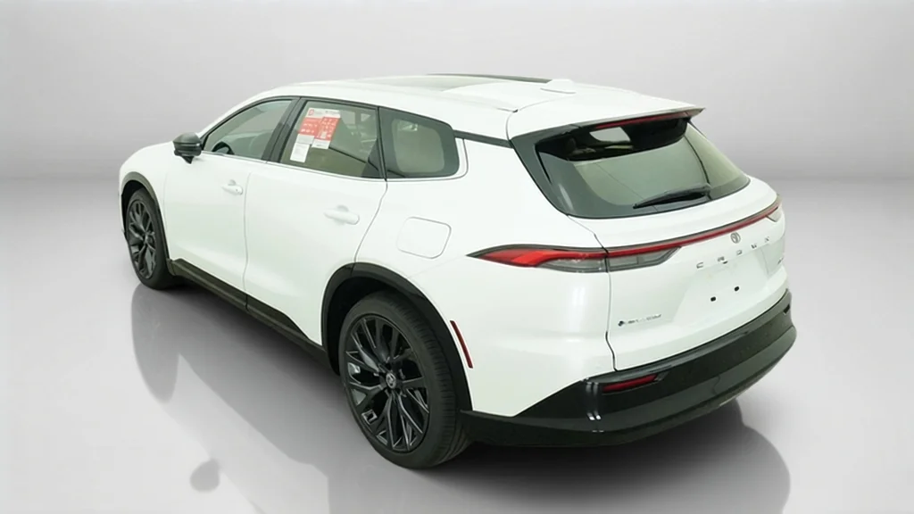 New 2026 Oxygen White Toyota Limited image 14