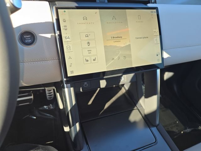 New 2026 Carpathian Grey LAND ROVER Landmark Edition image 15