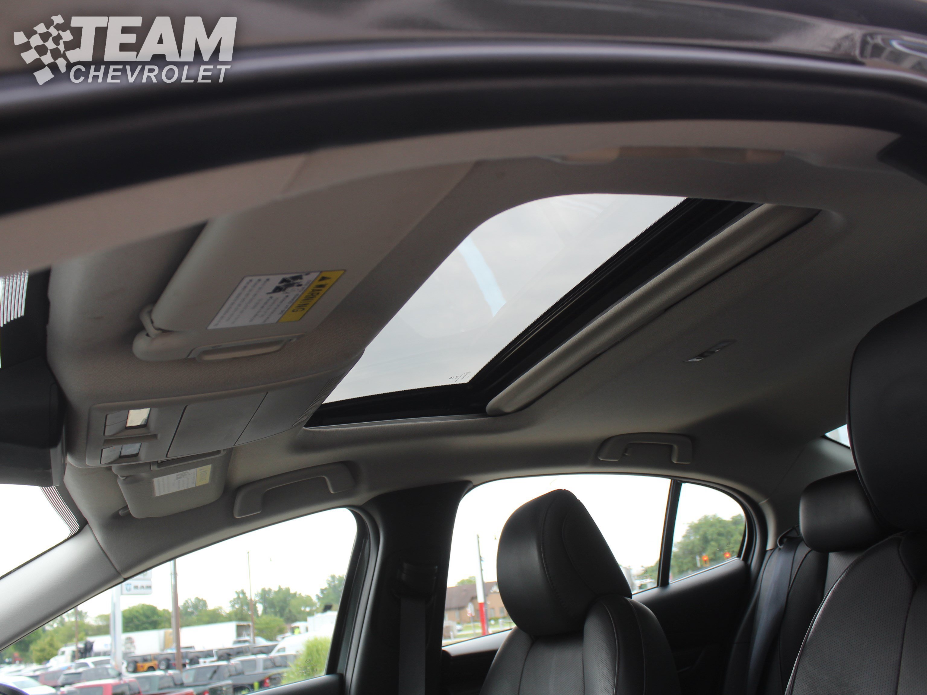 2023 Mazda Mazda3 Premium - Photo 13
