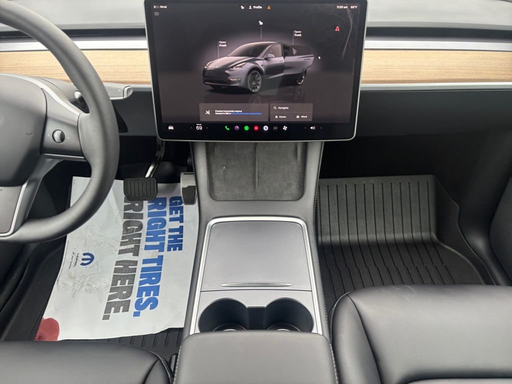 Used 2023  Tesla Long Range image 15