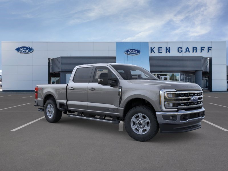 New 2026 Carbonized Gray Metallic Ford XLT image 8
