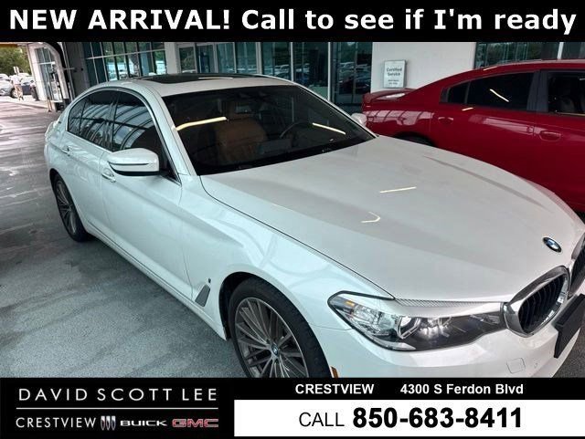 2018 BMW 5 Series 530e iPerformance Sedan's photo