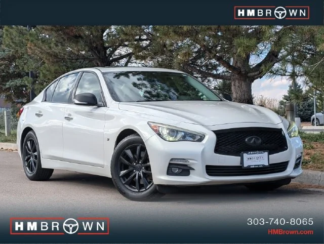 2015 INFINITI Q50