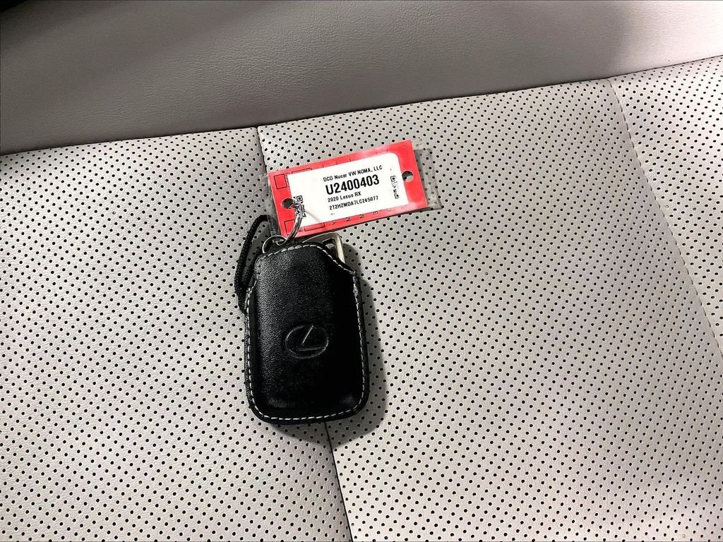 Used 2020 Black Lexus 350 image 31