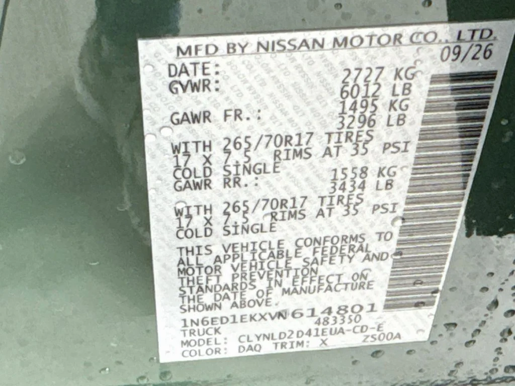 New 2027 Green Nissan PRO-4X image 39