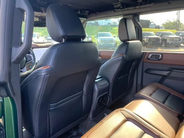 Used 2024 Green Ford Outer Banks image 19