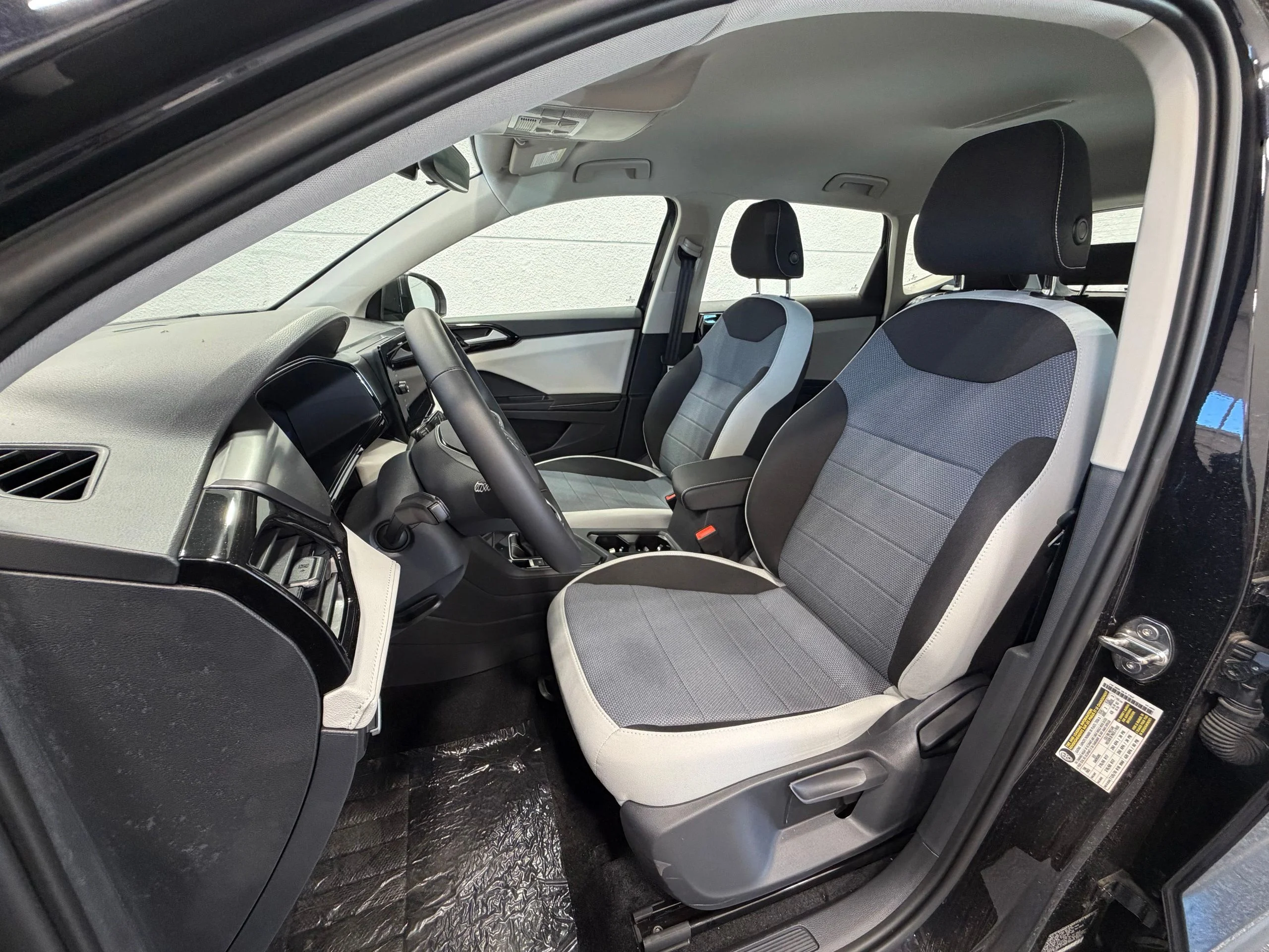 New 2026 Black Volkswagen 1.5T S image 20