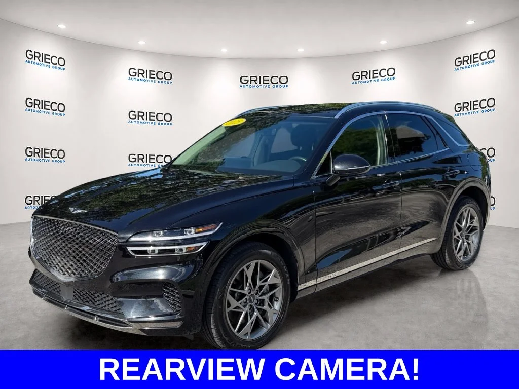 Used 2025 Black Genesis 2.5T image 3