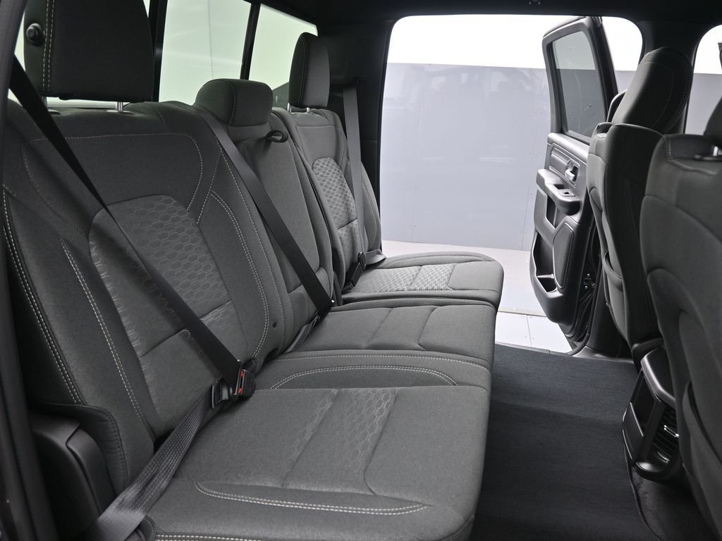 New 2026 Granite Crystal Metallic Clear-Coat Exterior Paint RAM Express image 12