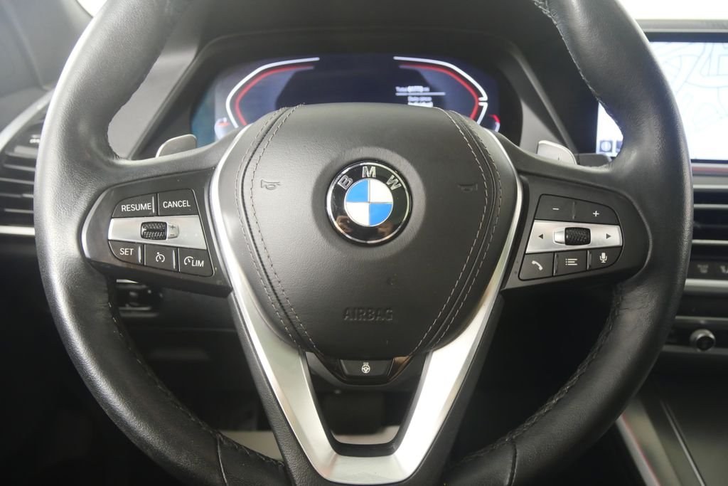 Used 2023 Black Sapphire Metallic BMW xDrive40i image 18