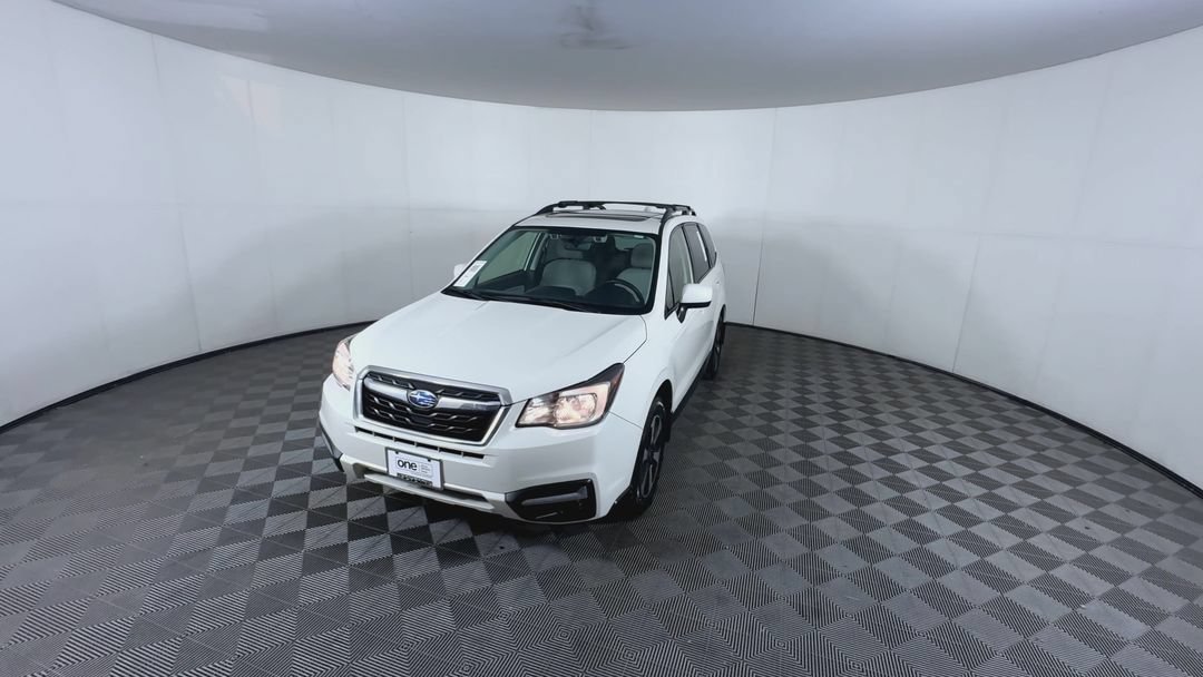 Used 2017 Crystal White Pearl Subaru Premium image 3