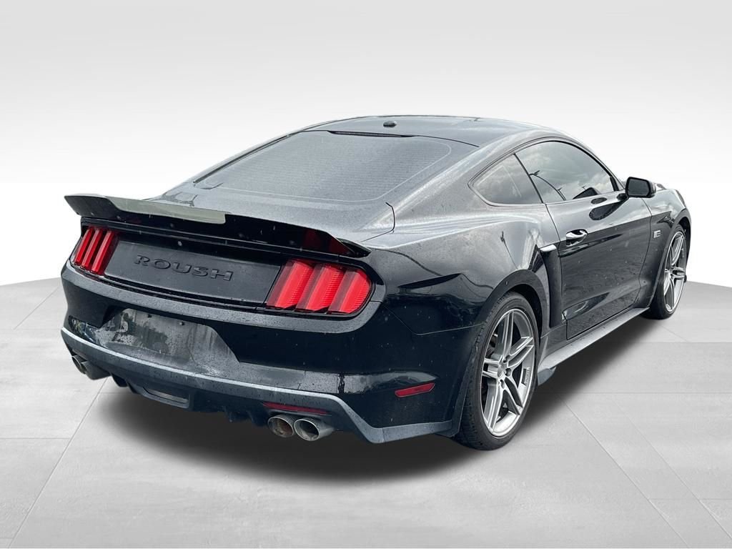 Used 2015 Black Ford GT Premium image 9