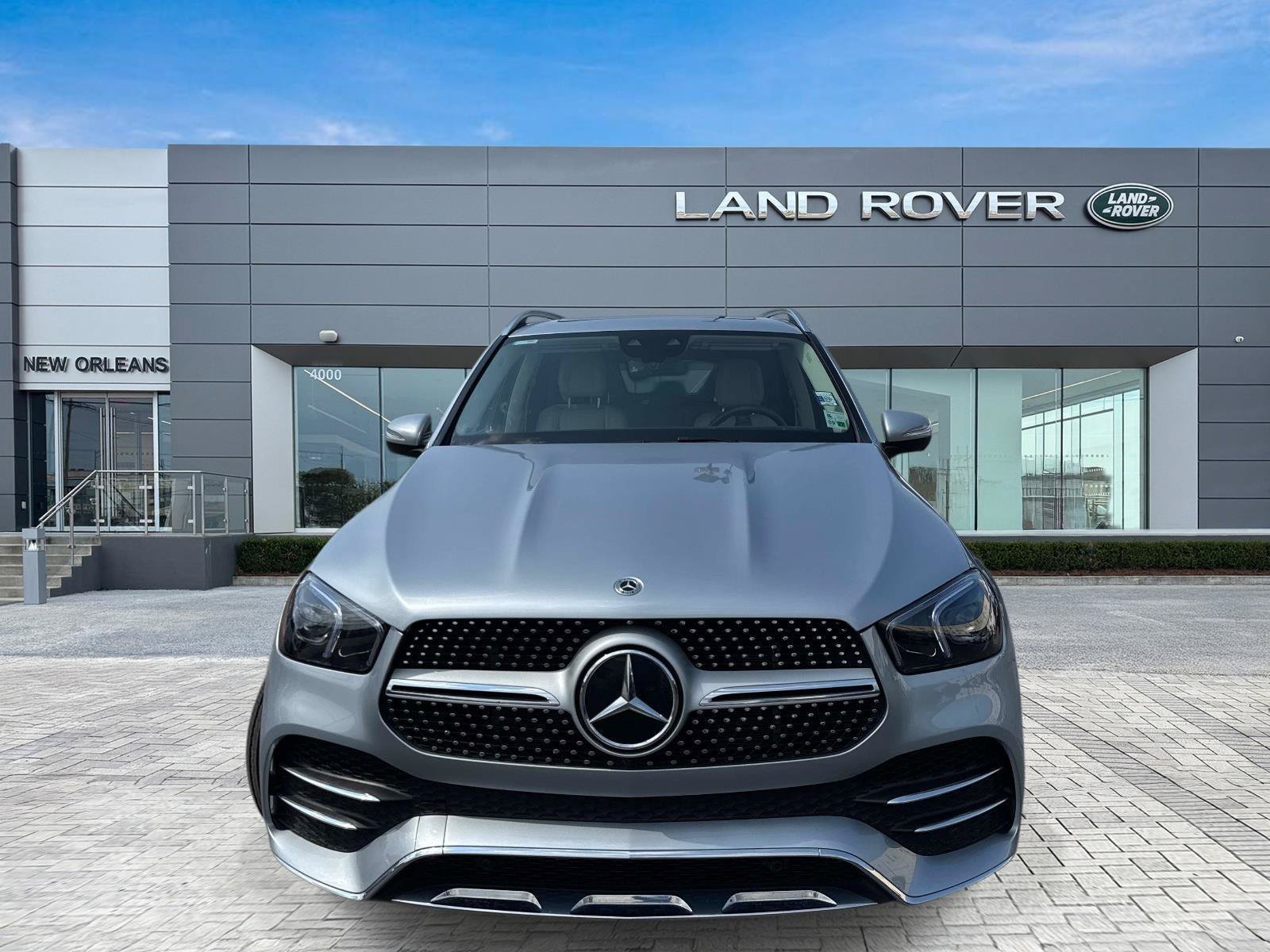 Used 2023 Silver Mercedes-Benz GLE 450 image 4