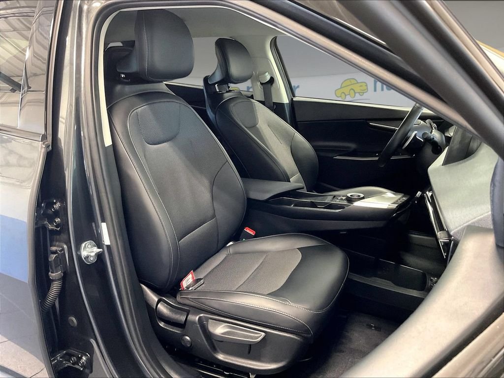 Used 2024 Gray Kia Light image 11