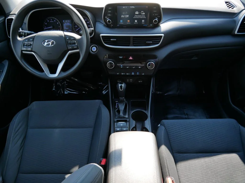 Used 2020 Red Hyundai Value image 13