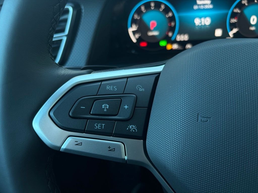 2026 Volkswagen Atlas Cross Sport SEL R-LINE - Photo 28