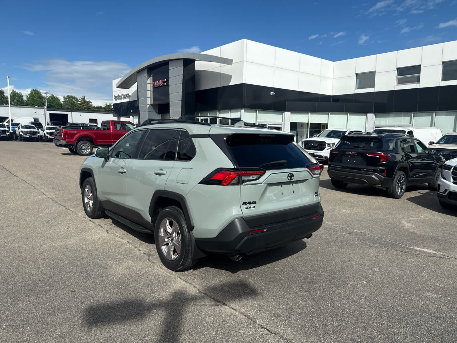 Used 2022 Gray Toyota XLE image 3
