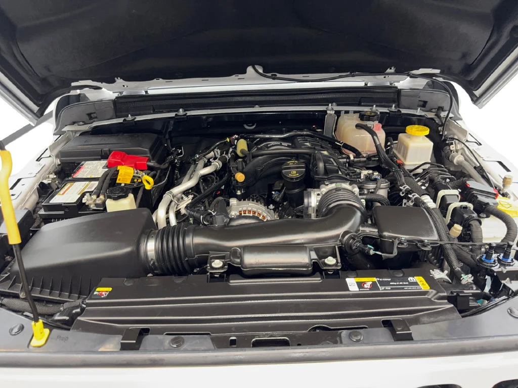 Used 2023 White Jeep Mojave image 77