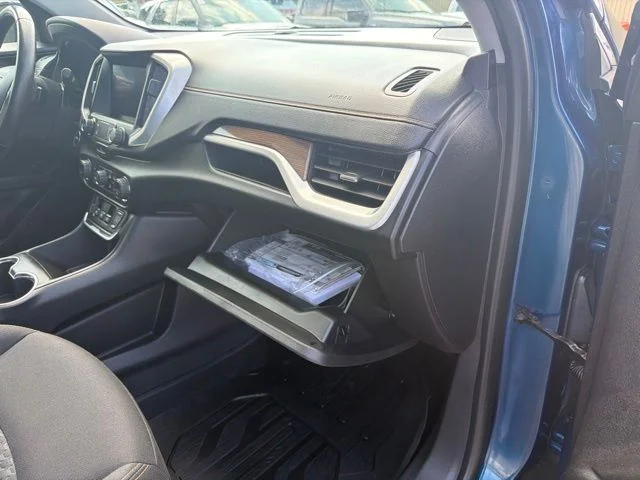 Used 2019 Blue GMC SLE image 34