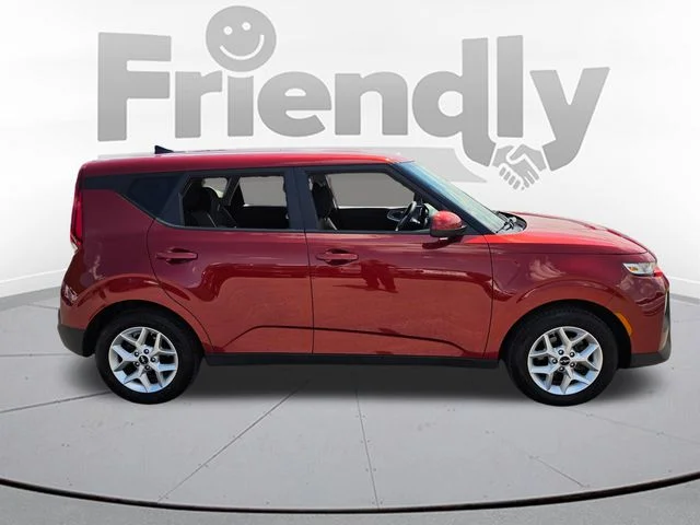 Used 2022 Orange Kia LX image 4