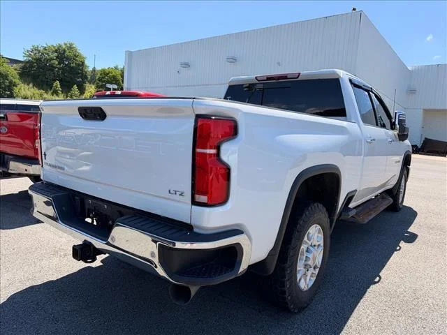 Used 2024 Iridescent Pearl Tricoat Chevrolet LTZ image 7