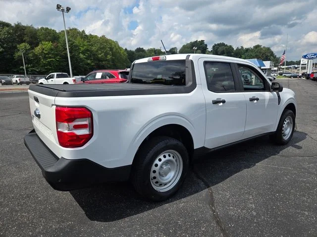 Used 2022 White Ford XL image 8