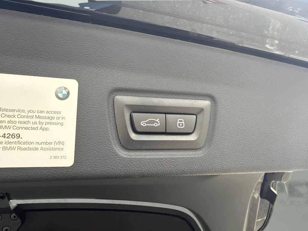 Used 2024 Black BMW M50 image 23