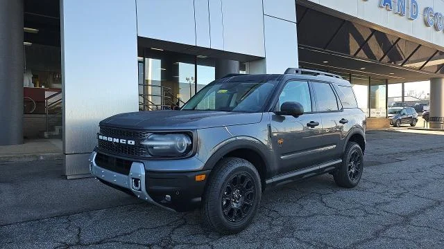 New 2025 Carbonized Gray Metallic Ford Badlands 4WD image 19