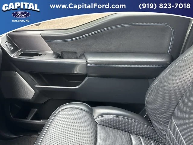 Used 2025 White Ford Platinum image 29