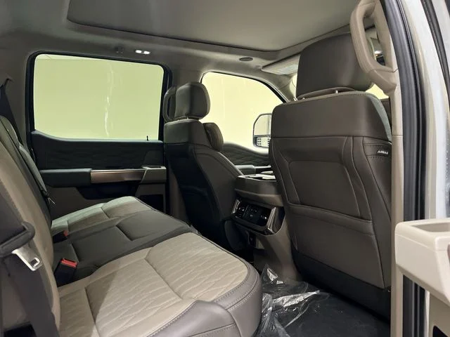 New 2026 White Ford Platinum image 27